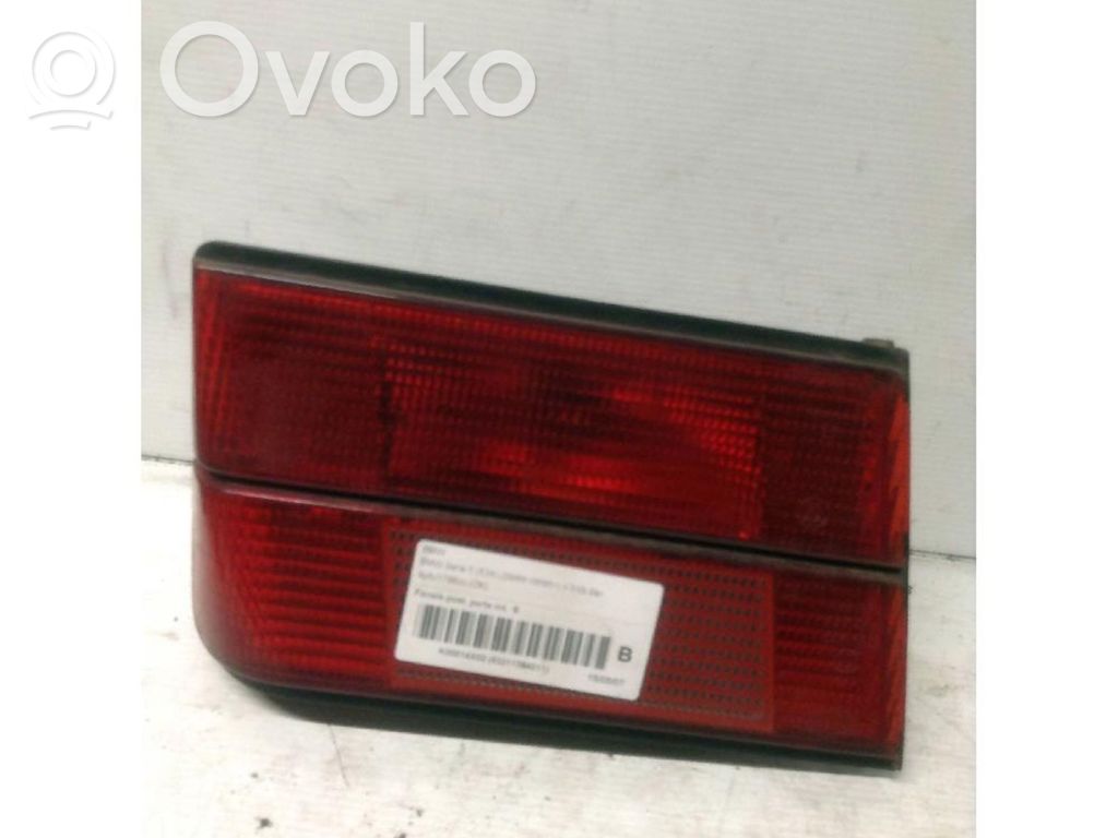 Takaluukun takavalot   63211384011