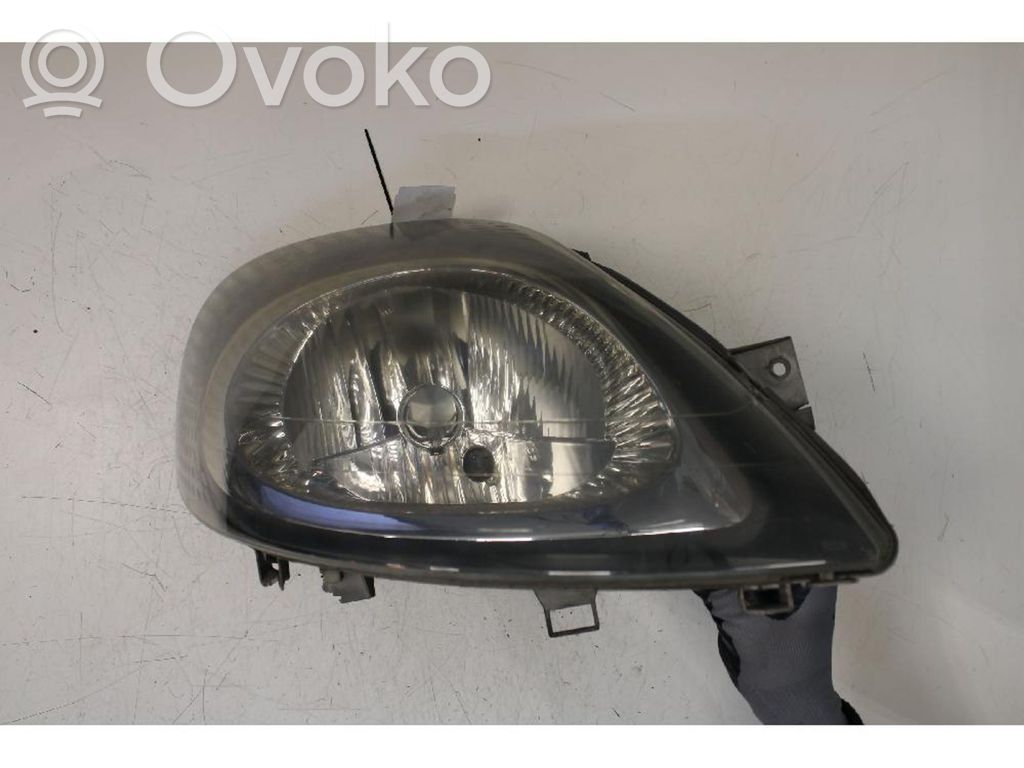 Renault Trafic II (X83) Lampa przednia 