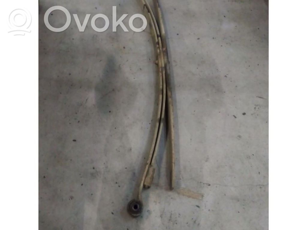 Mercedes-Benz Sprinter W901 W902 W903 W904 Resor przedni 