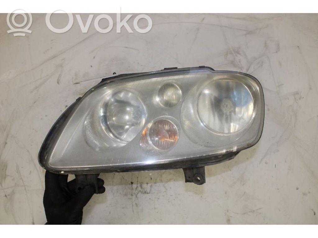 Volkswagen Touran I Far