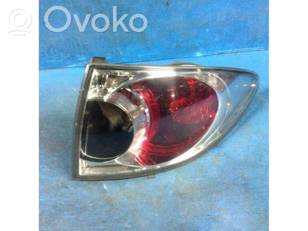 Luz trasera/de freno   G21B51150B