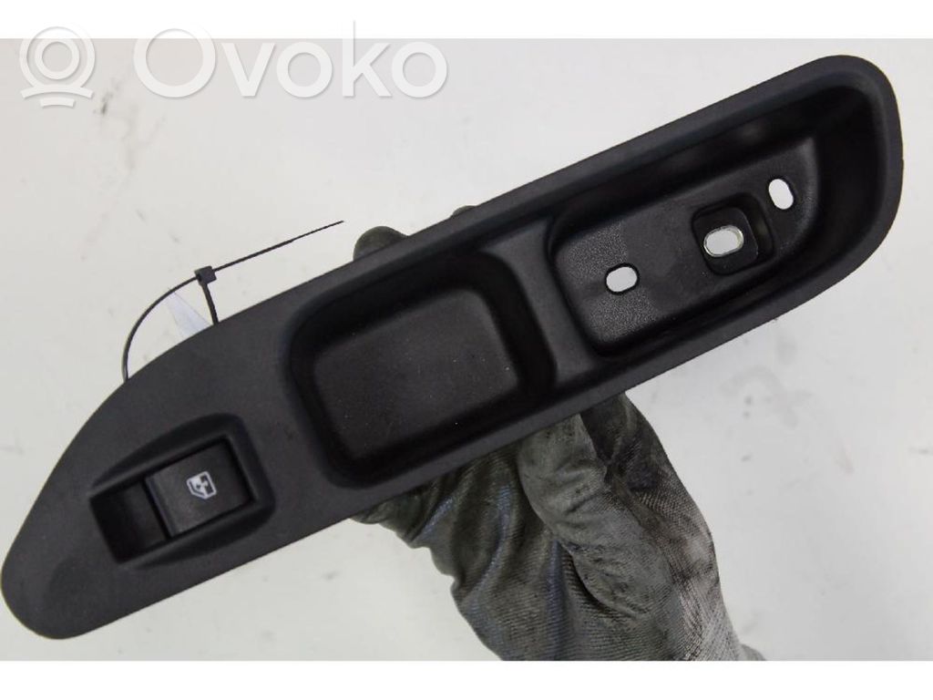 Fiat Tipo Electric window control switch 