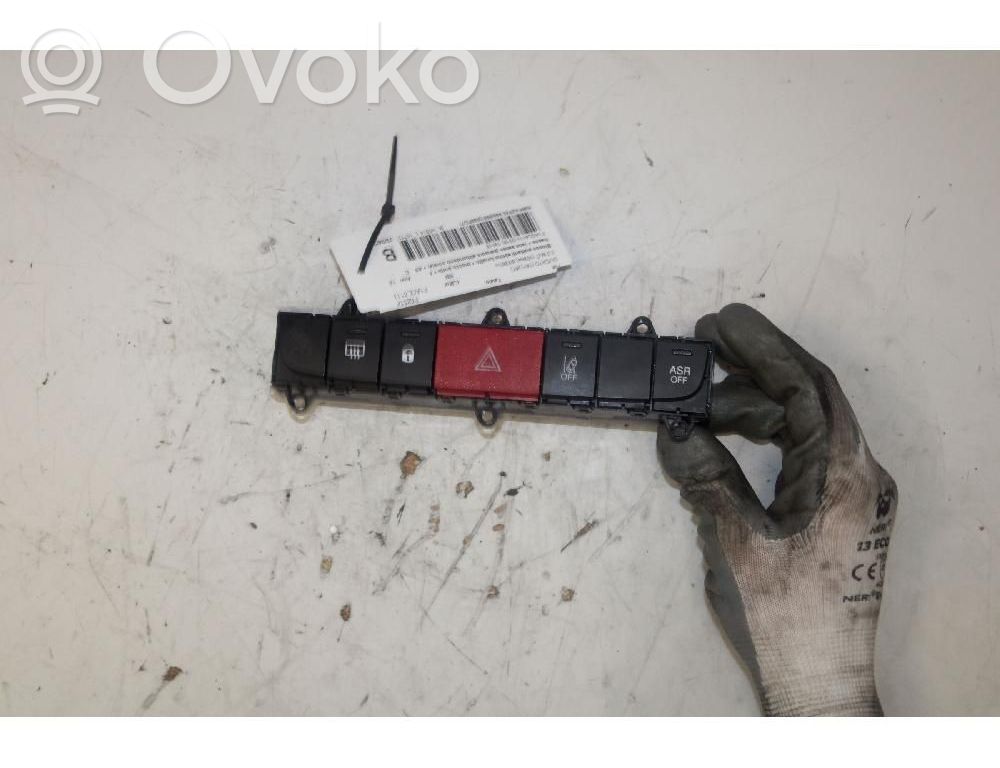 Fiat Ducato Interrupteur / bouton multifonctionnel 