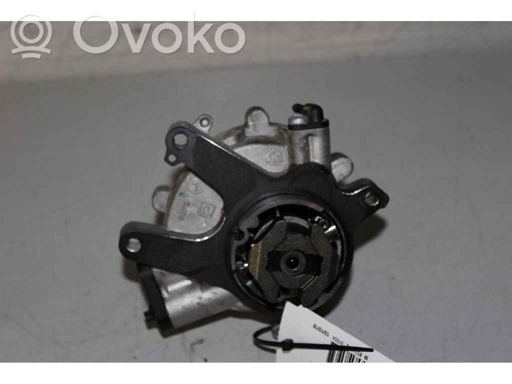 Fiat 500X Vacuum pump 
