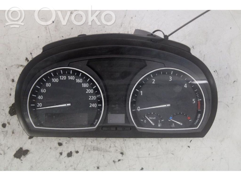 BMW X3 E83 Speedometer (instrument cluster) 