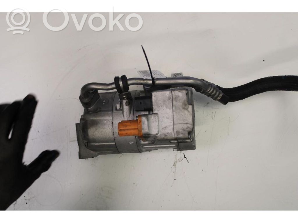 Air conditioning (A/C) compressor (pump)   52113751