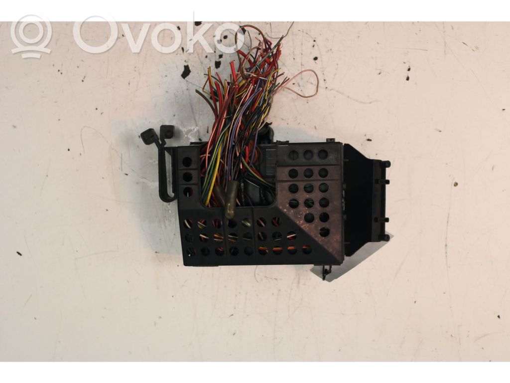 Módulo de fusible   0001683V001