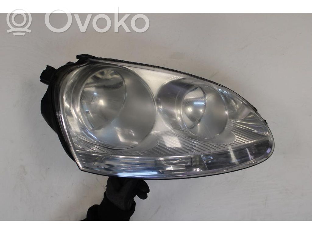 Volkswagen Golf V Faro/fanale