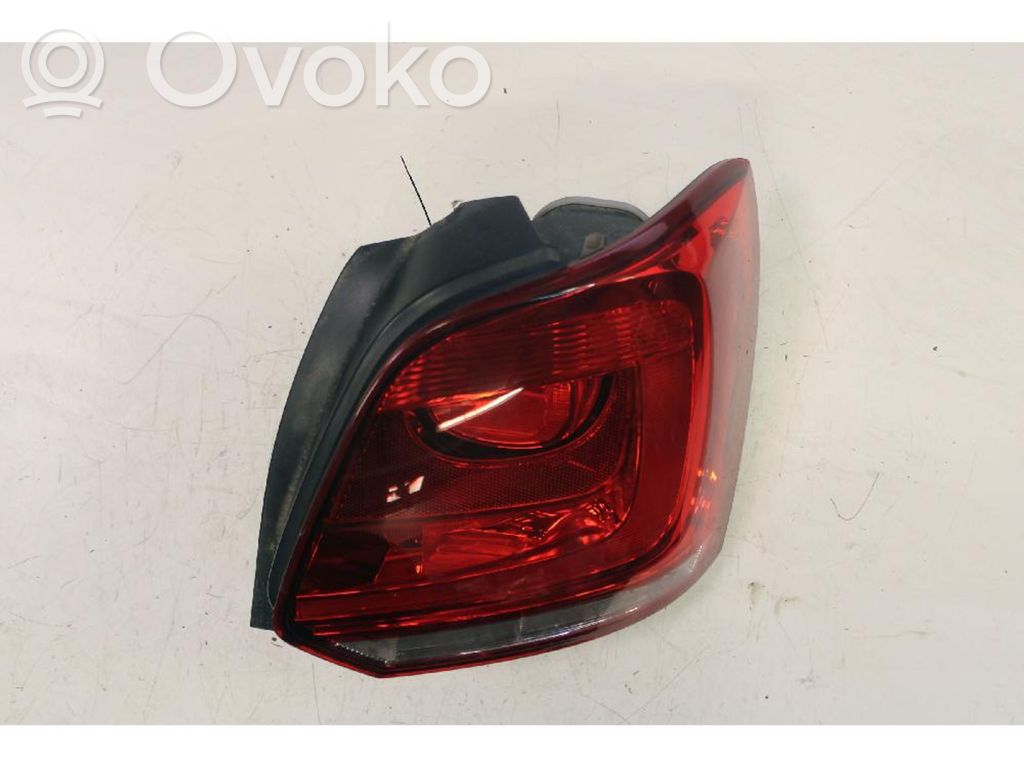 Volkswagen Polo V 6R Luci posteriori 