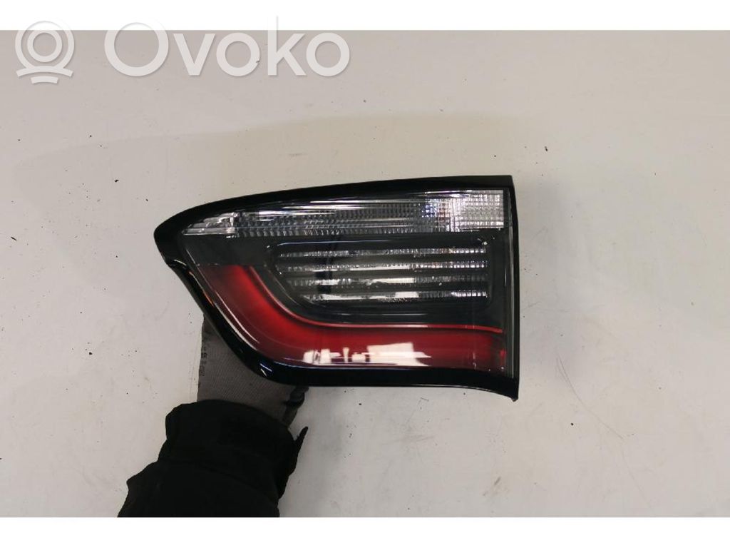 Jeep Compass Takaluukun takavalot 