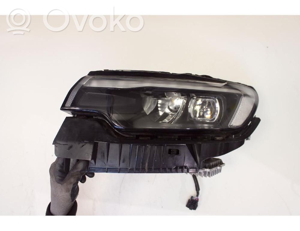 Scheinwerfer   00534789240