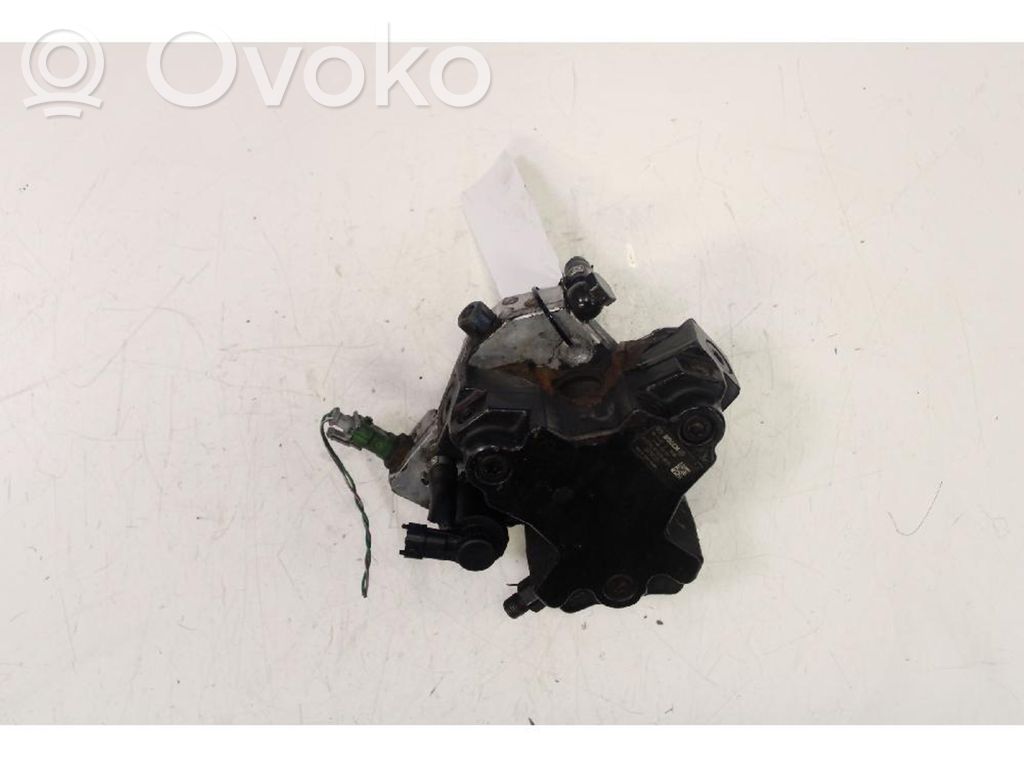 Volvo S80 Polttoaineen ruiskutuksen suurpainepumppu 