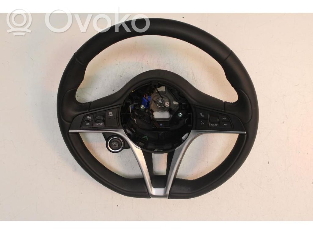 Ohjauspyörä   01561262950