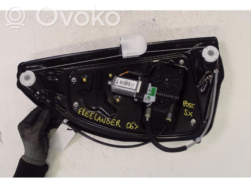 Land Rover Freelander 2 - LR2 Elektryczny podnośnik szyby drzwi tylnych 
