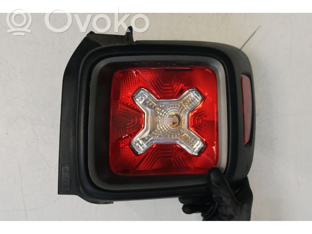 Jeep Renegade Lampa tylna 