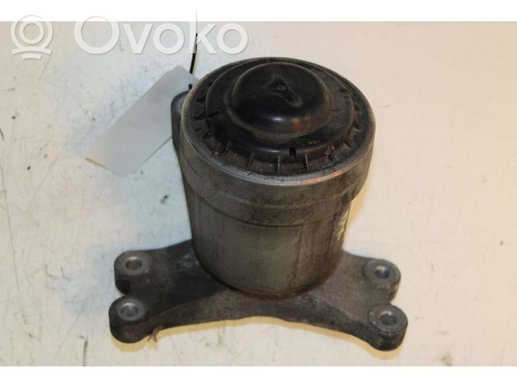 Engine mount bracket   BK216F012AE,BK216F012AE