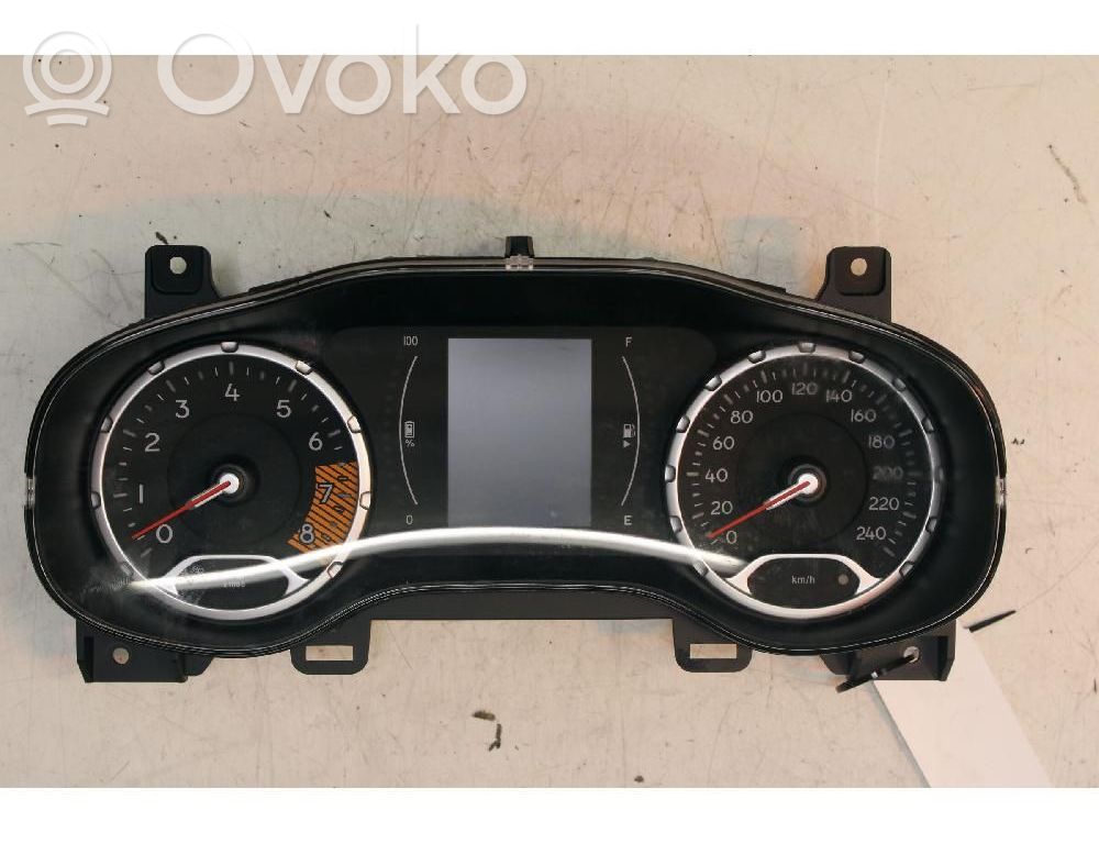 Jeep Renegade Nopeusmittari (mittaristo)