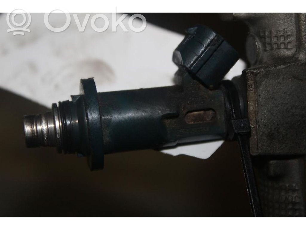 Lexus RX XU10 Injector combustibil 