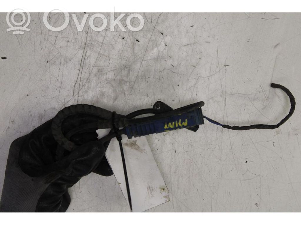 ABS Sensor hinten   F00C1G0056