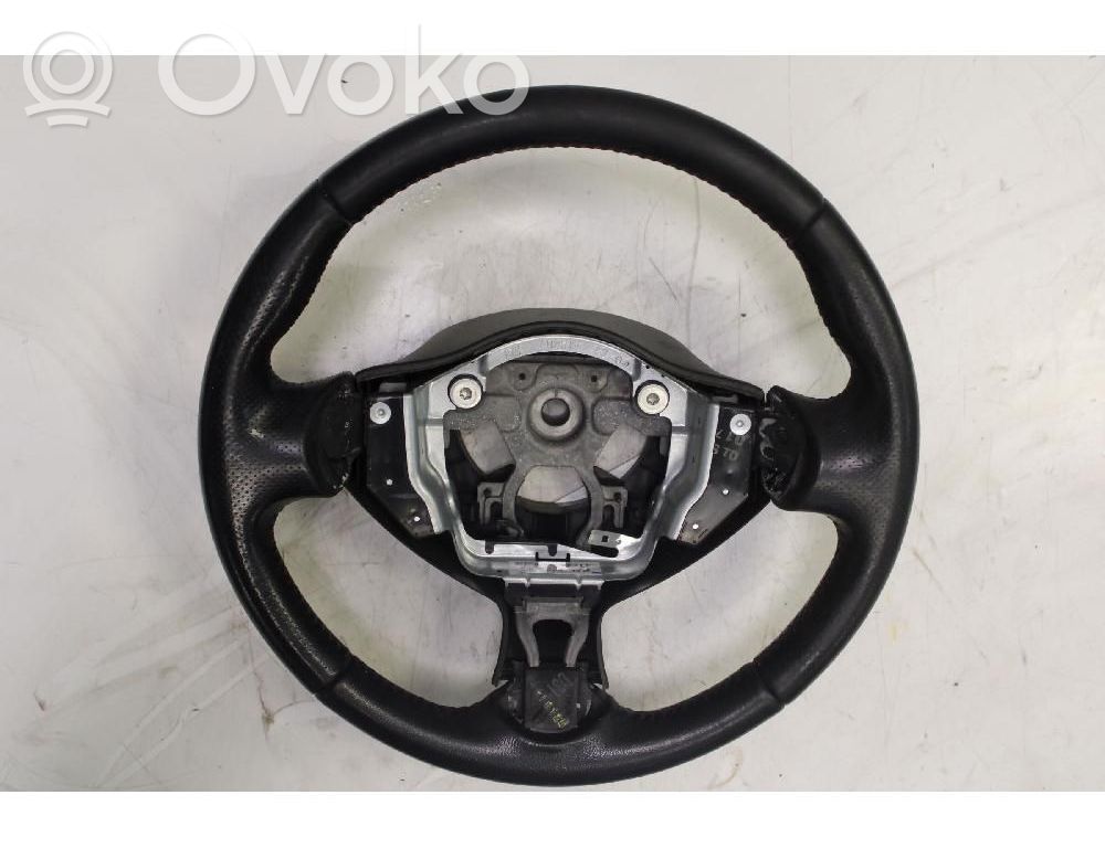 Nissan Juke I F15 Volante
