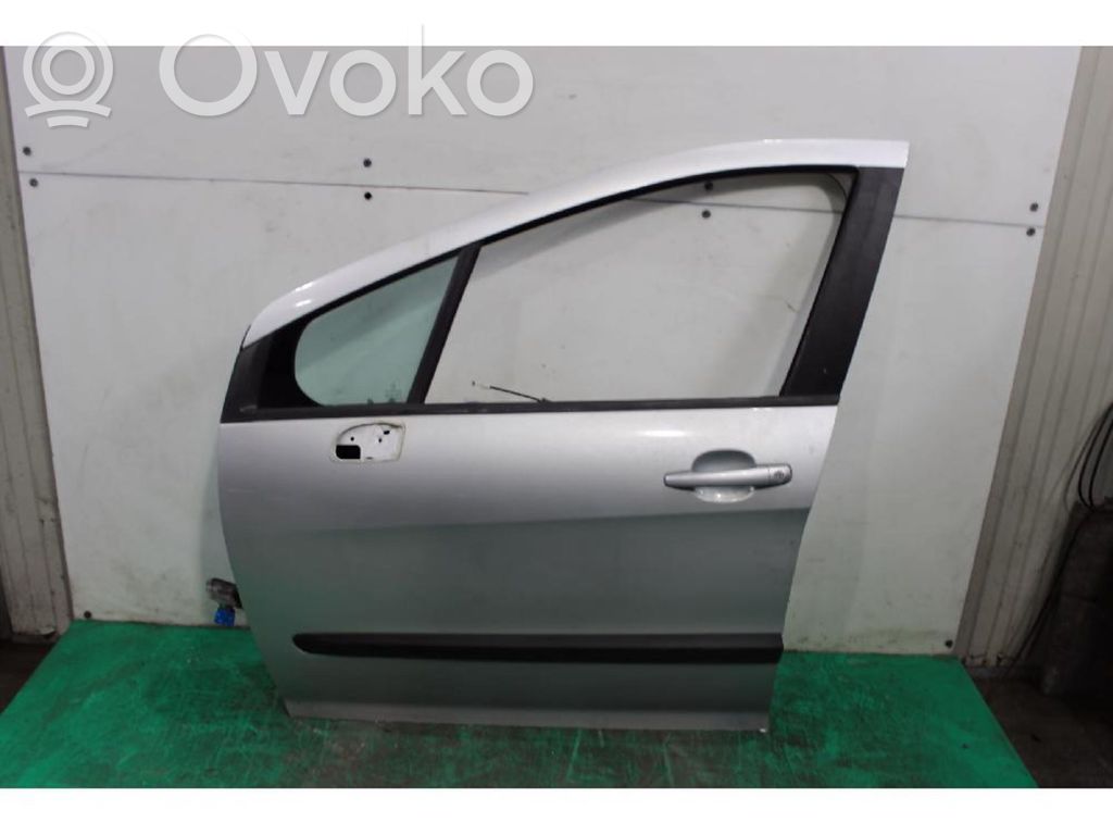 Puerta delantera   9002AW
