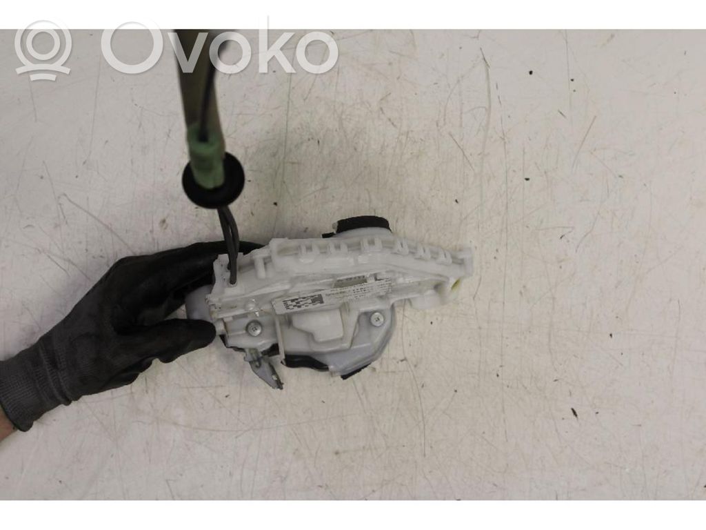 Mazda CX-30 Serratura portiera anteriore