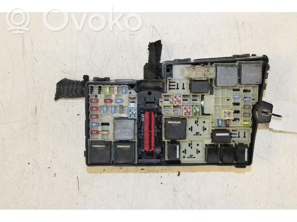 Ford C-MAX II Saugiklių blokas 