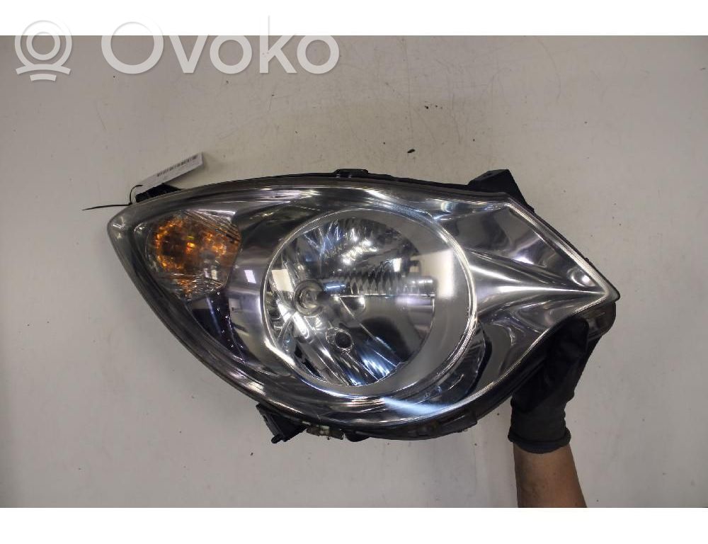 Opel Agila B Lampa przednia 