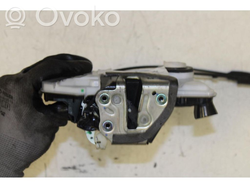 Toyota Aygo AB40 Serratura portiera anteriore