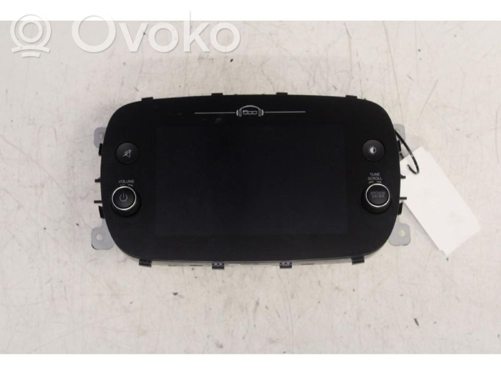 Fiat 500X Radio/CD/DVD/GPS head unit 