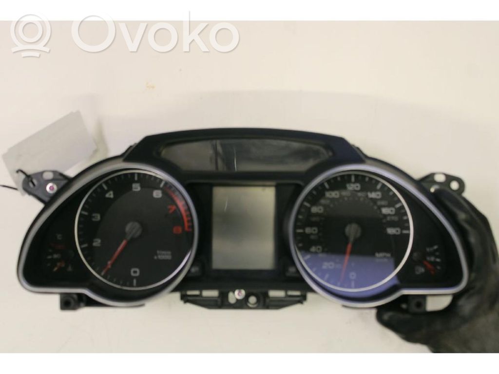 Audi A5 8T 8F Spidometras (prietaisų skydelis) 