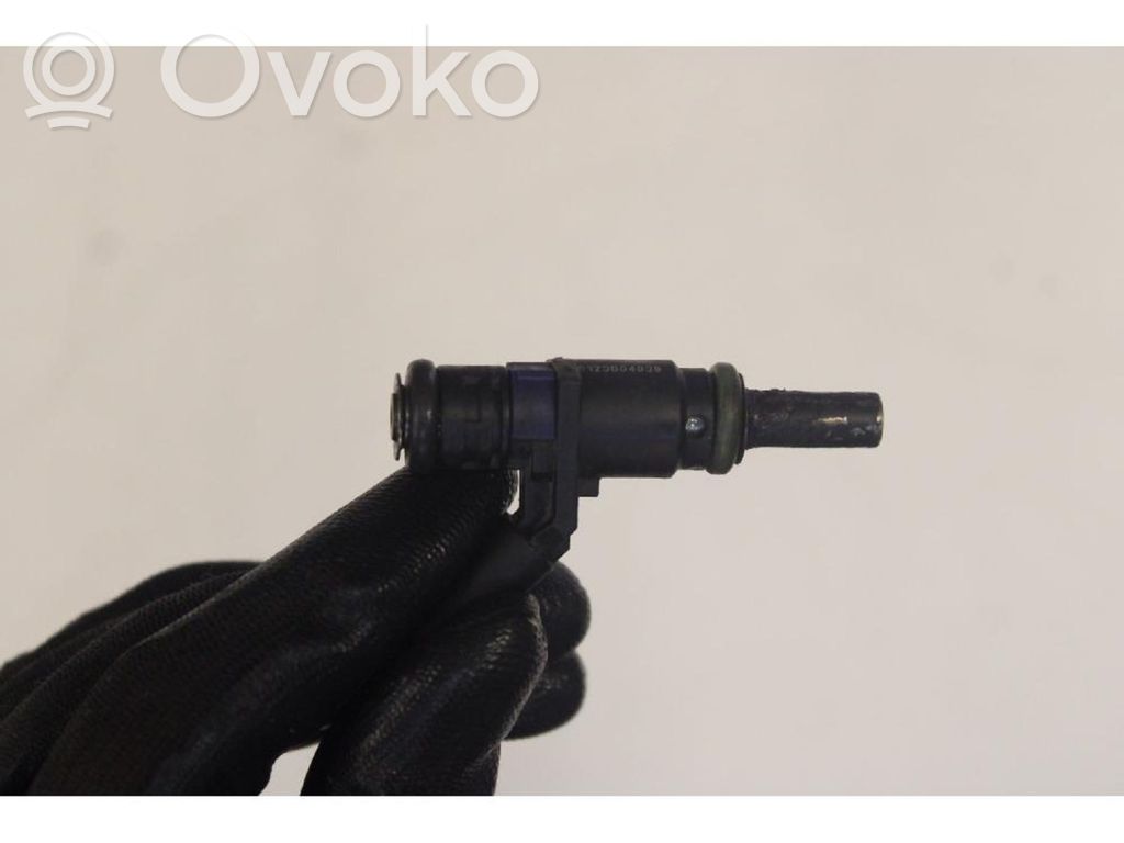 Inyector de combustible   A0000788749,6123B04839