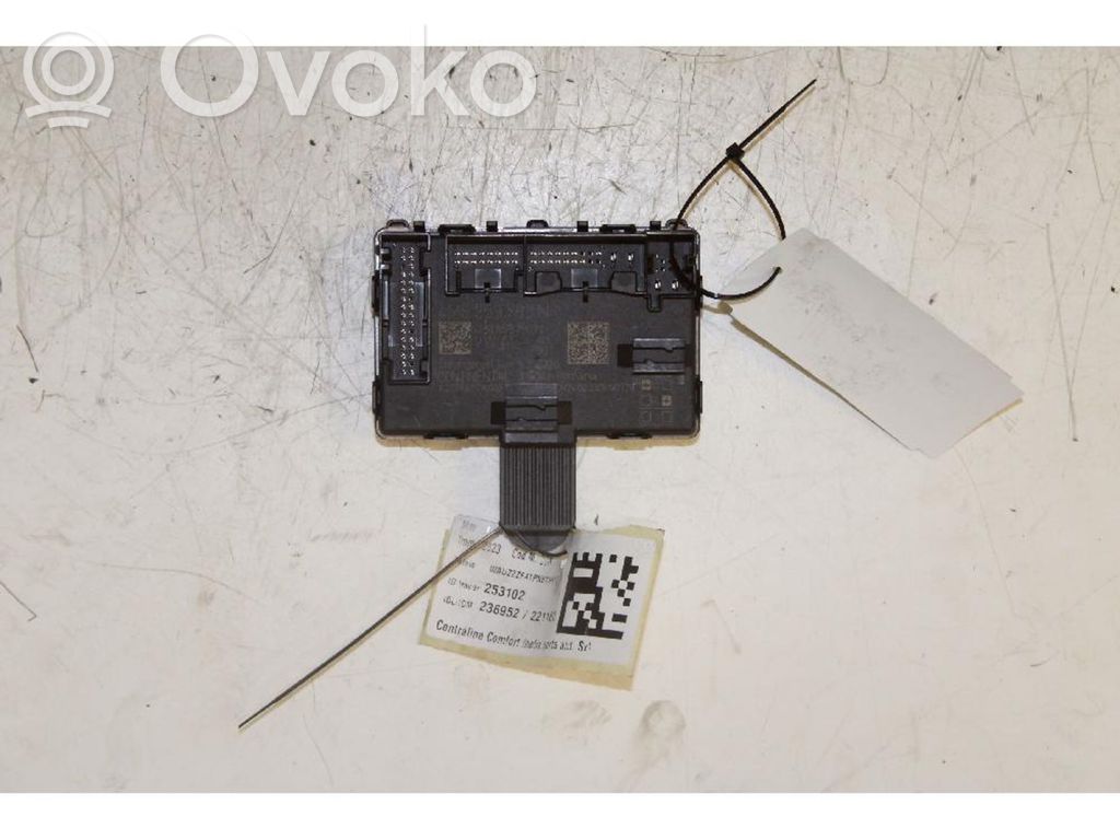 Audi A4 S4 B9 8W Otras unidades de control/módulos 