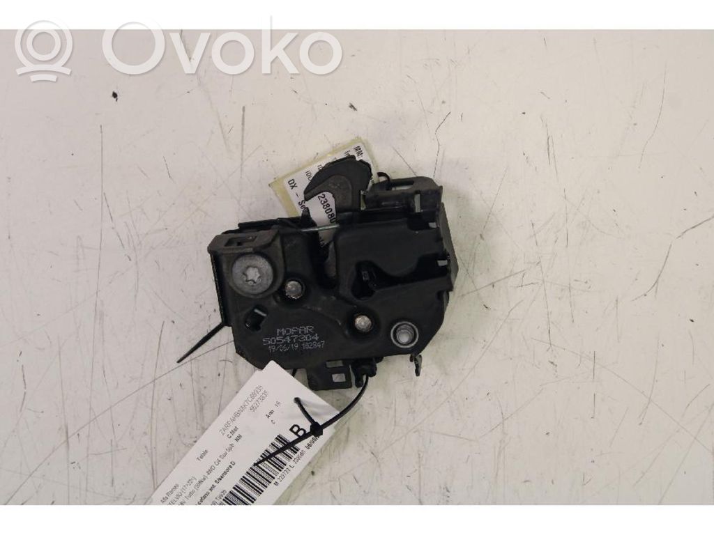Tie down hook / loop   50563896,102847,190619,50547304