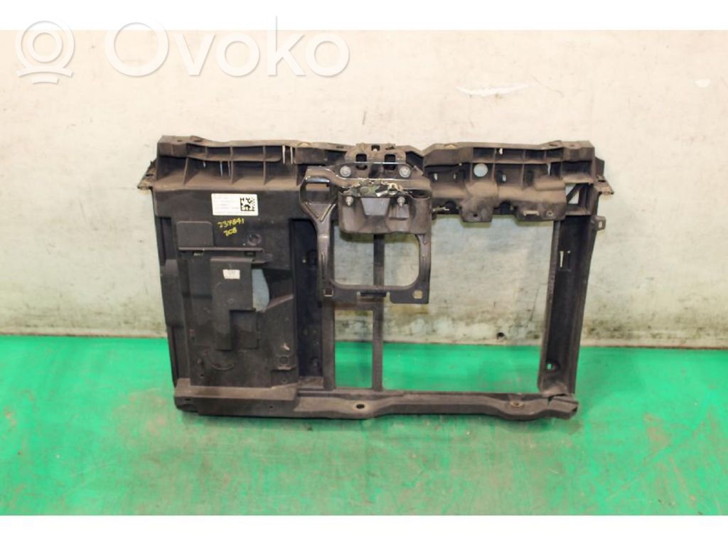 Peugeot 208 I Pannello di supporto del radiatore 