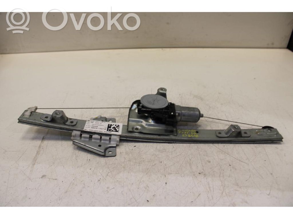 Suzuki Grand Vitara II Rear door manual window regulator 