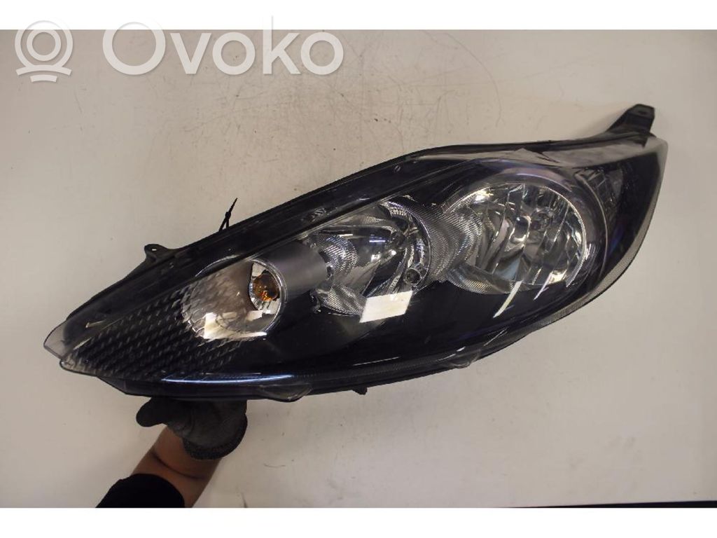 Ford Fiesta Lampa przednia 