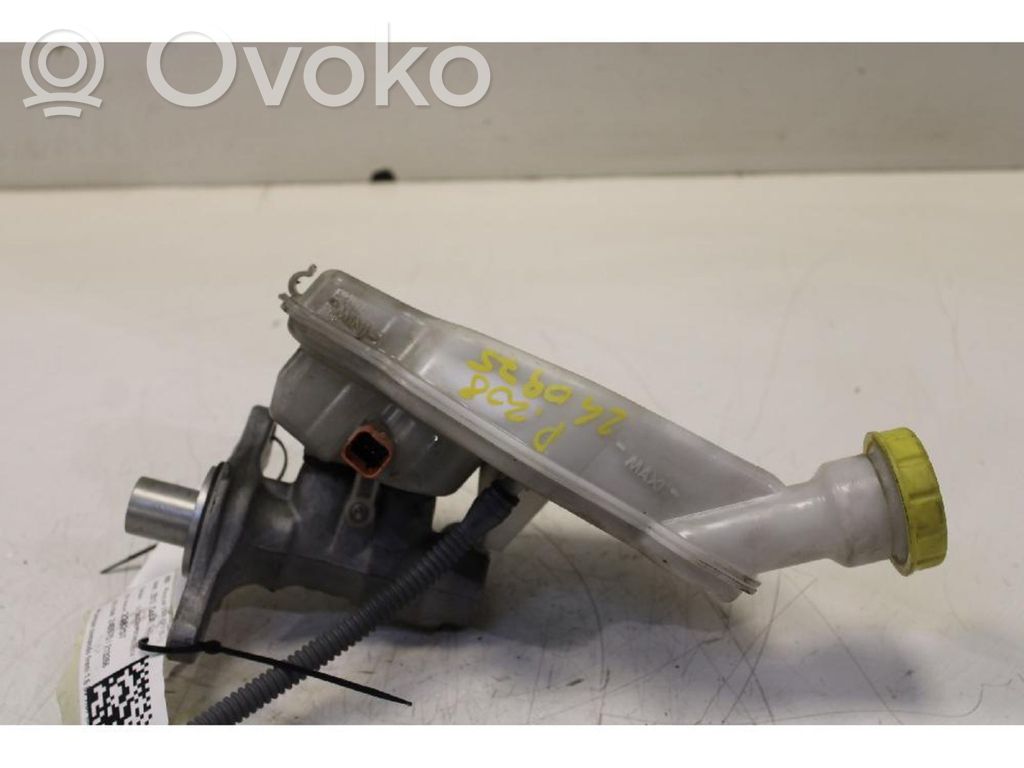 Peugeot 208 I Główny cylinder hamulca