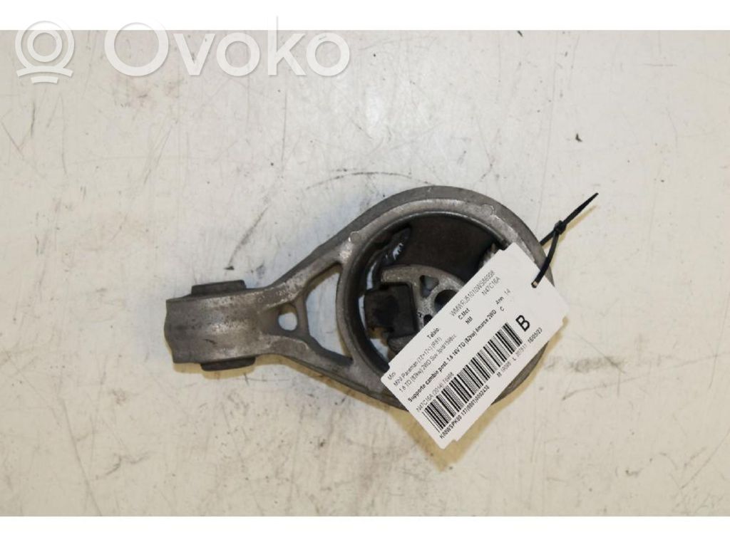 Soporte de montaje del motor