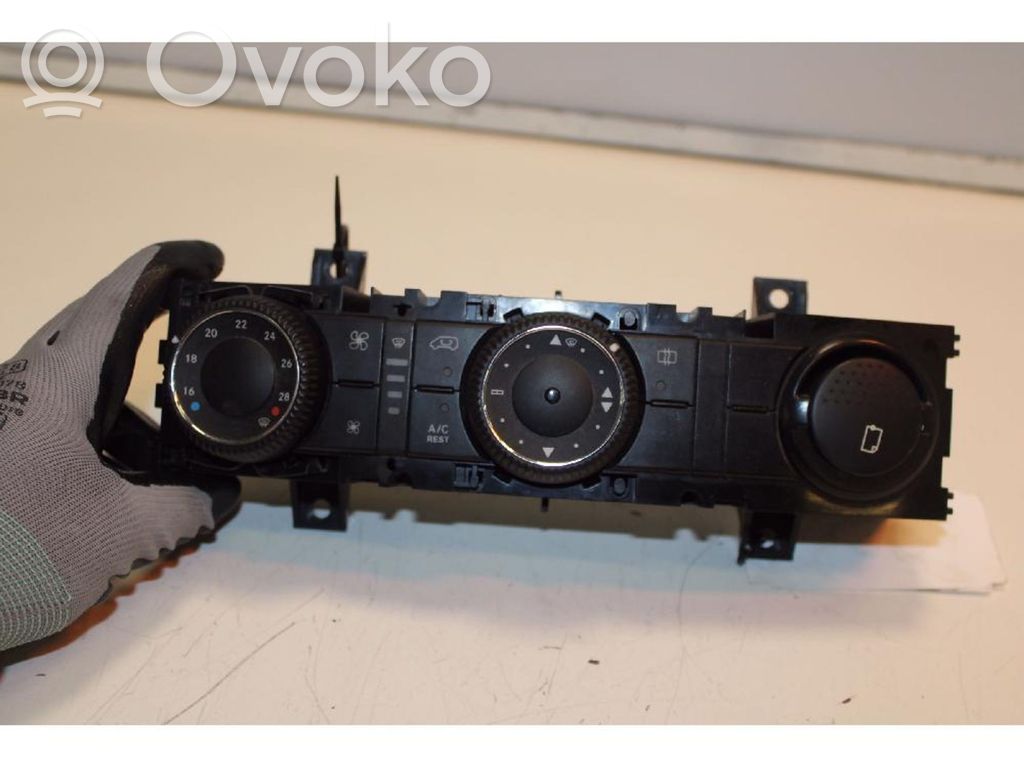 Panel klimatyzacji   5HB009183,2E1927139,C9960004,HVW9068300885KZ