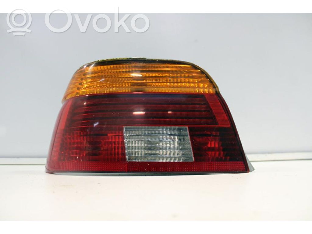 Rear/tail lights   008,21135,213,272017,2UP,6900209,A105,F5E64N,G62