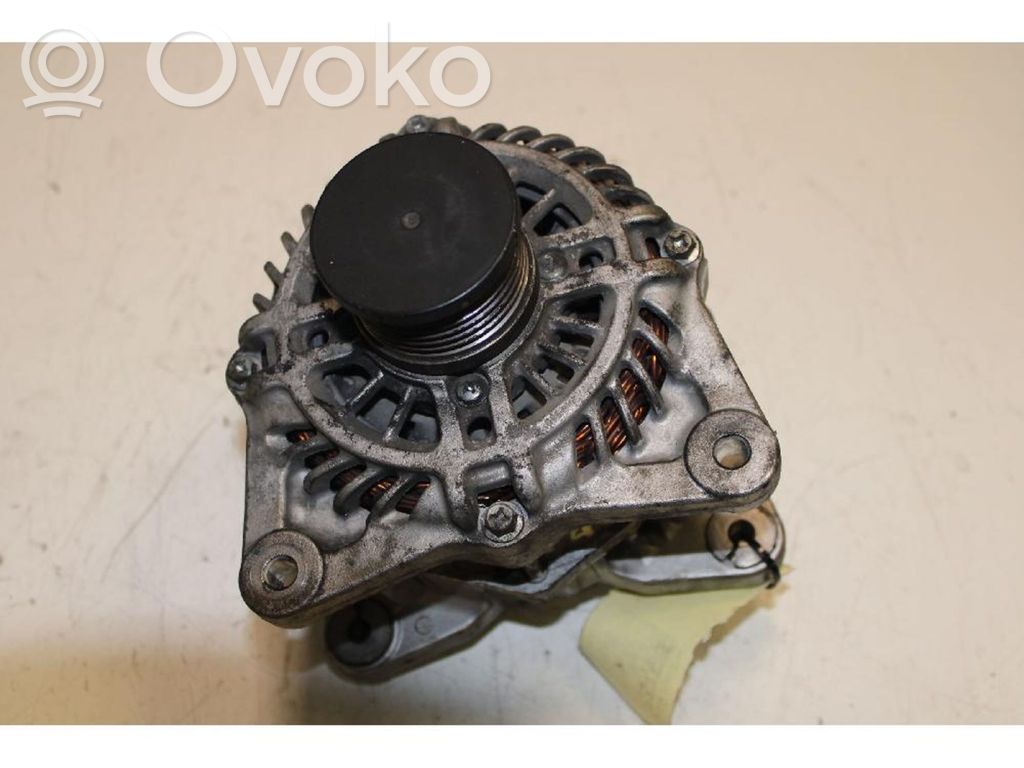 Renault Clio IV Ģenerators 