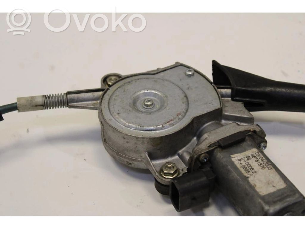 Alfa Romeo 147 Alzacristalli della portiera anteriore con motorino