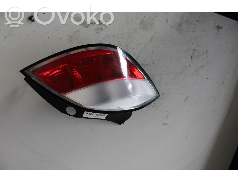 Opel Astra H Luci posteriori 