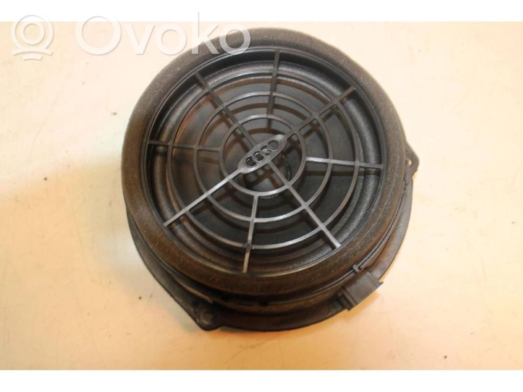 Altavoz de la puerta trasera   8K0035411