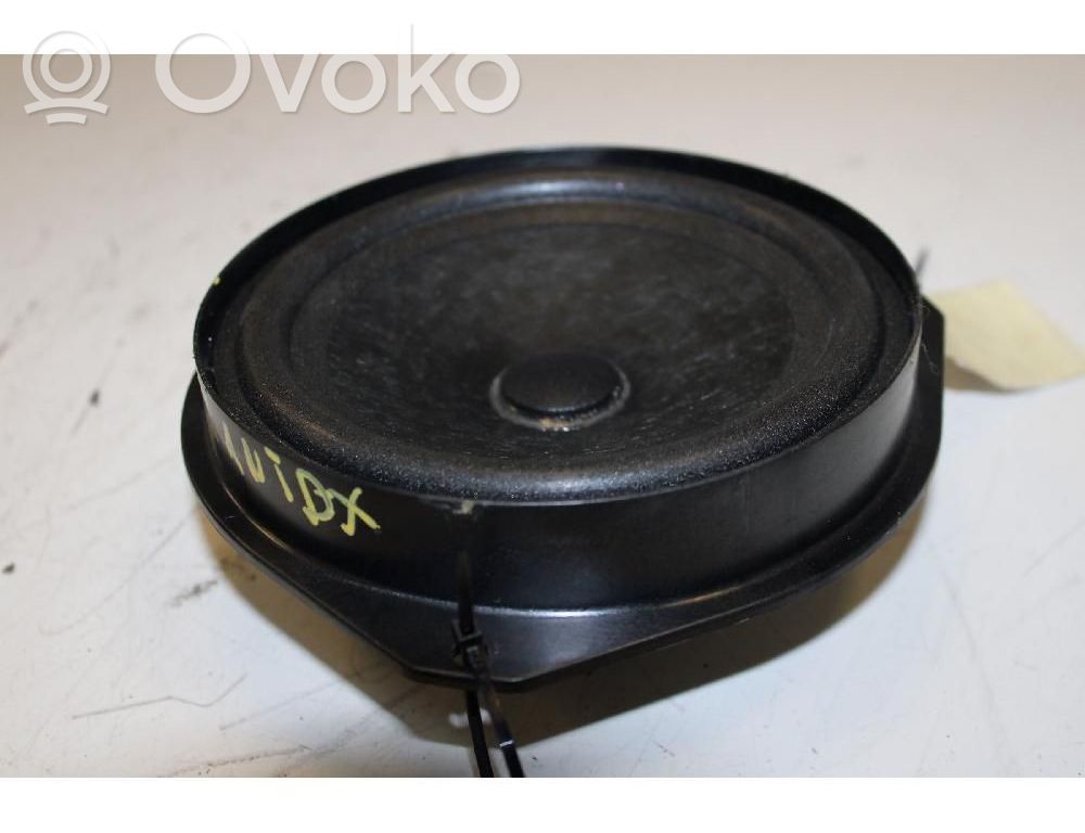 Etuoven kaiutin   50564039