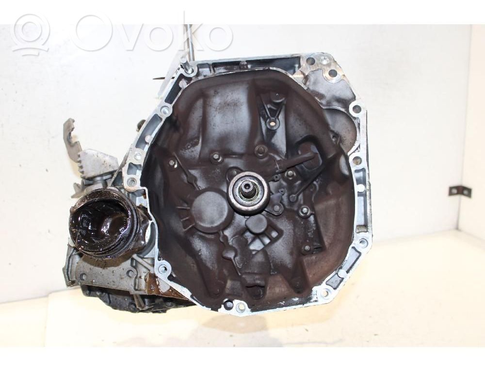 Nissan Juke I F15 Scatola del cambio manuale a 5 velocità