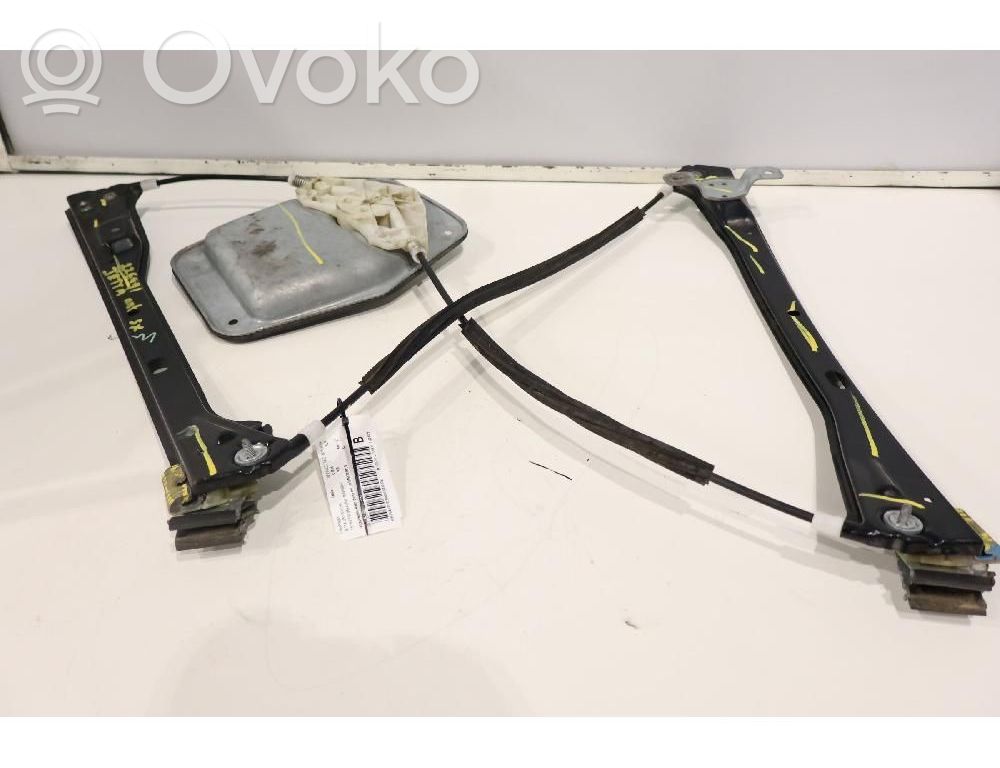 Volkswagen Jetta V Macara ușă față cu motor 