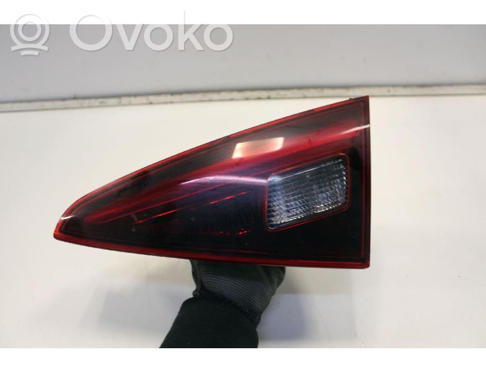 Alfa Romeo Giulia Lampy tylnej klapy bagażnika 
