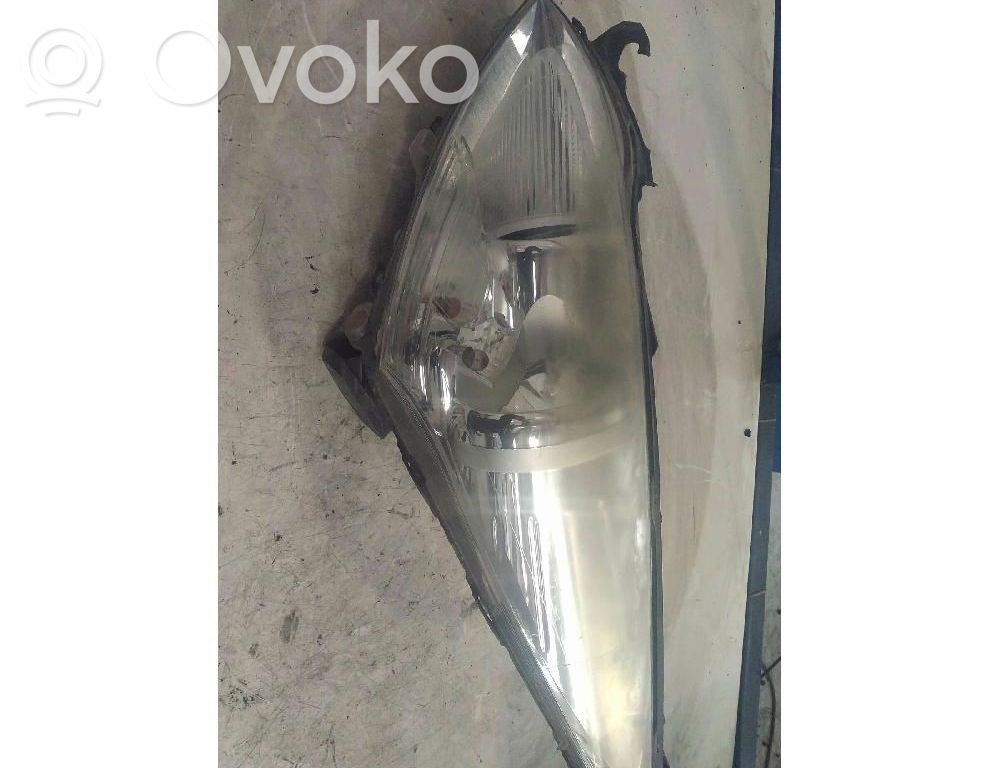 Phare frontale   89903246